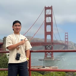 Portrait of Hieu Dinh, founder of Compresto